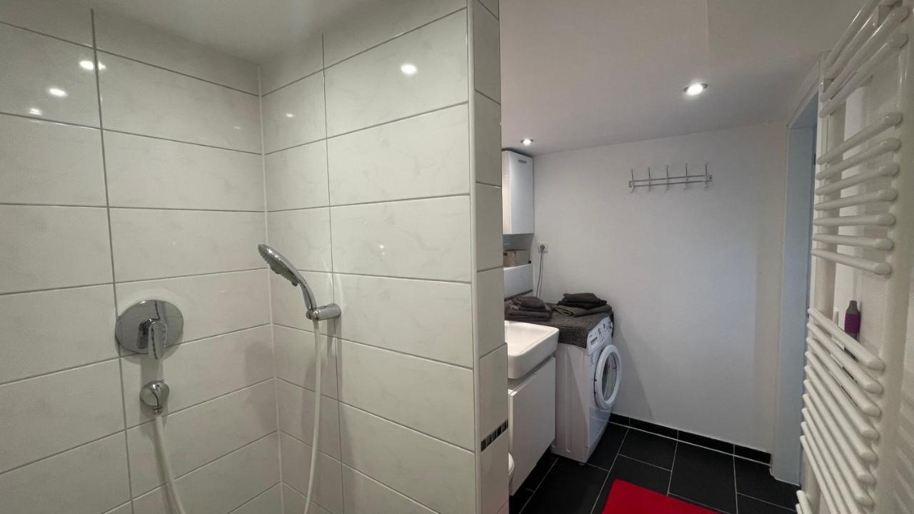 Appartment Basel Saint-Louis  Buitenkant foto